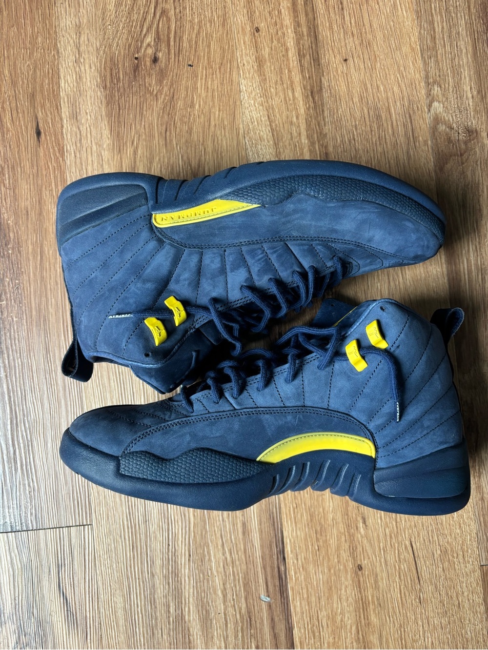 Jordan 12 retro Michigan